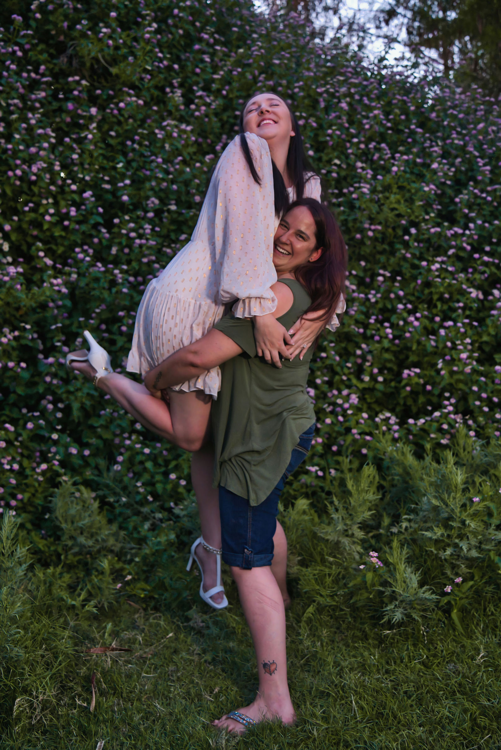 Anjyle & Efren Engagement Photo 22