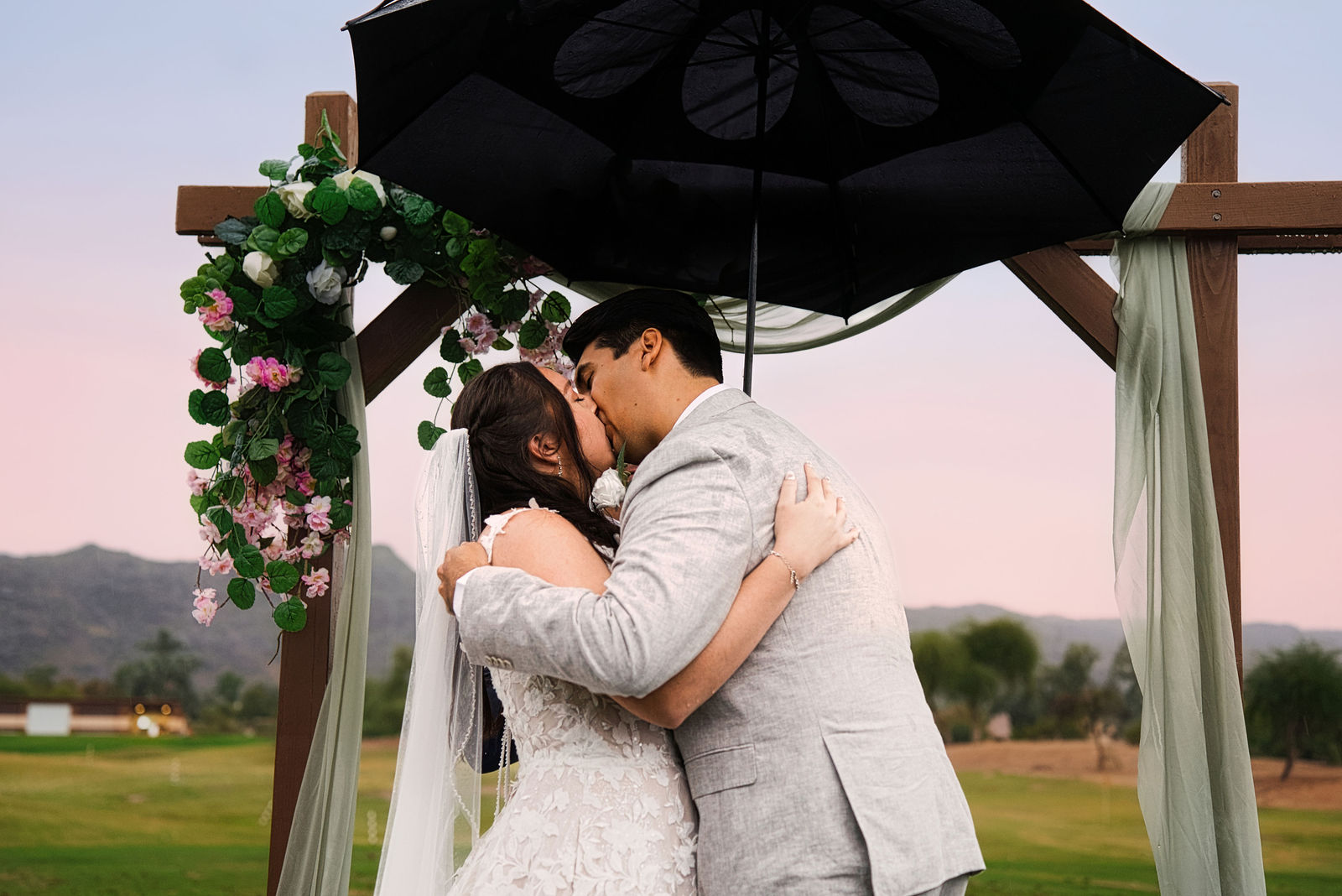 Anjyle & Efren Wedding Photo 13