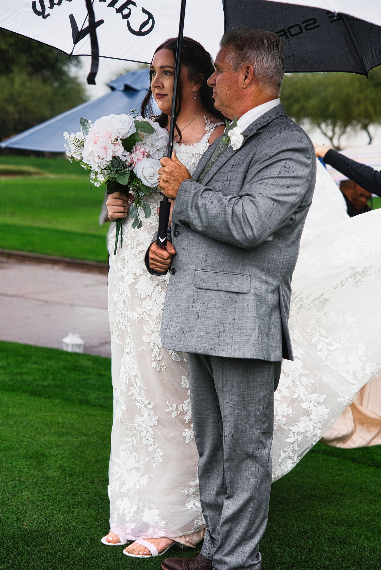 Anjyle & Efren Wedding Photo 24