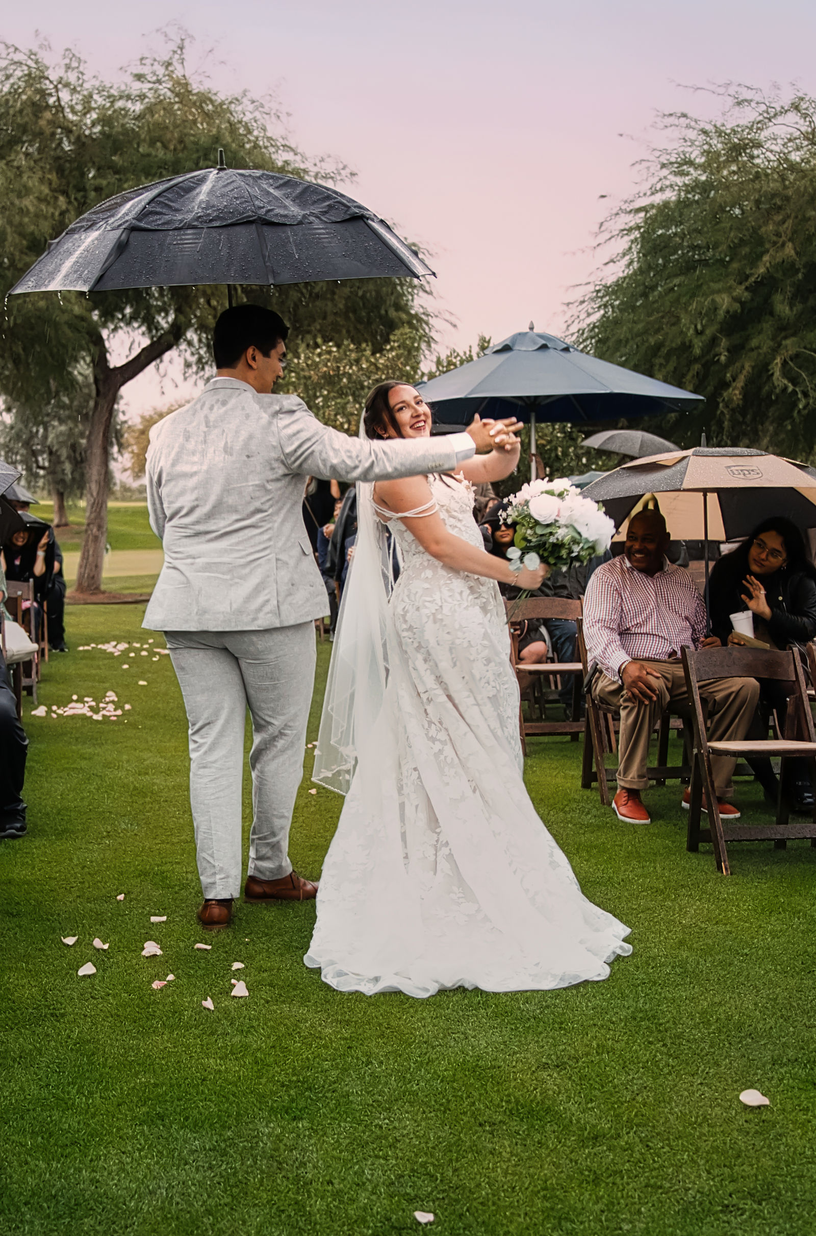 Anjyle & Efren Wedding Photo 36