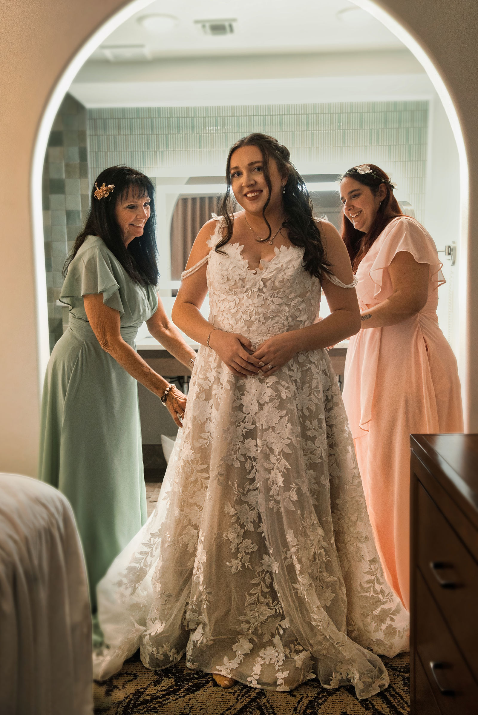 Anjyle & Efren Wedding Photo 41