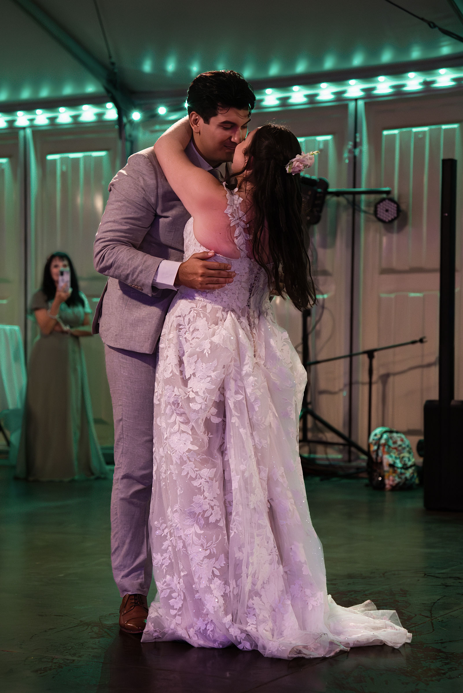 Anjyle & Efren Wedding Photo 140