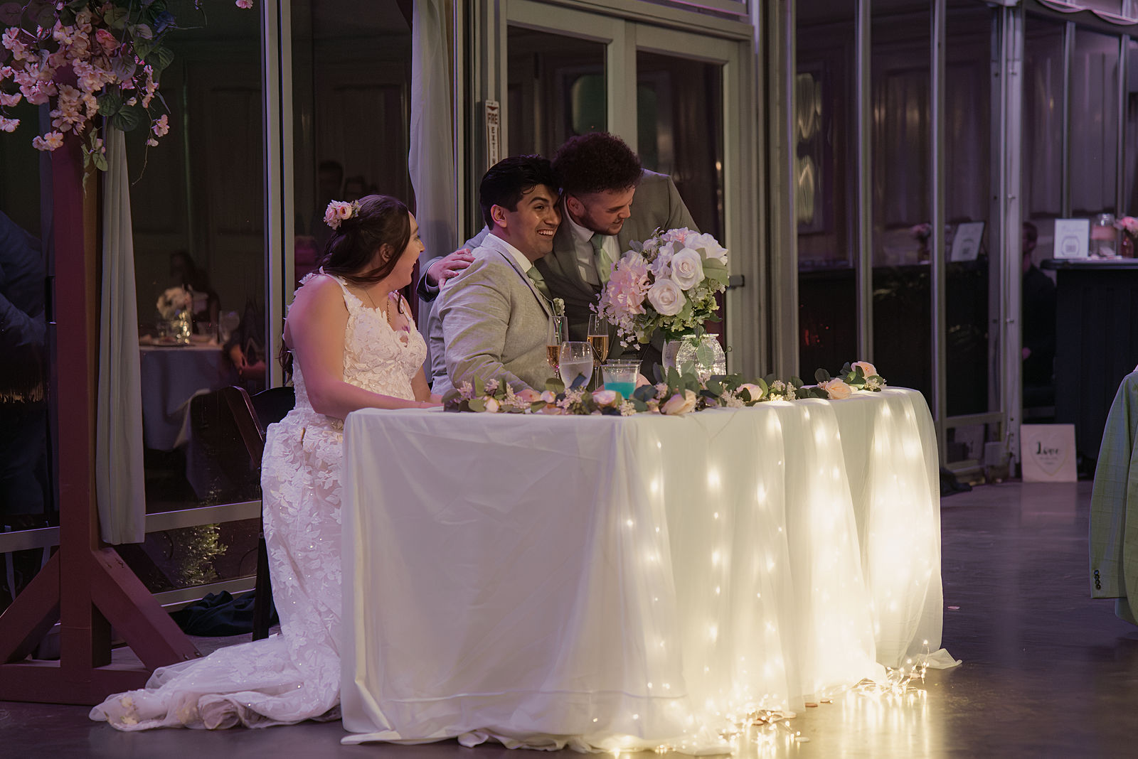 Anjyle & Efren Wedding Photo 160