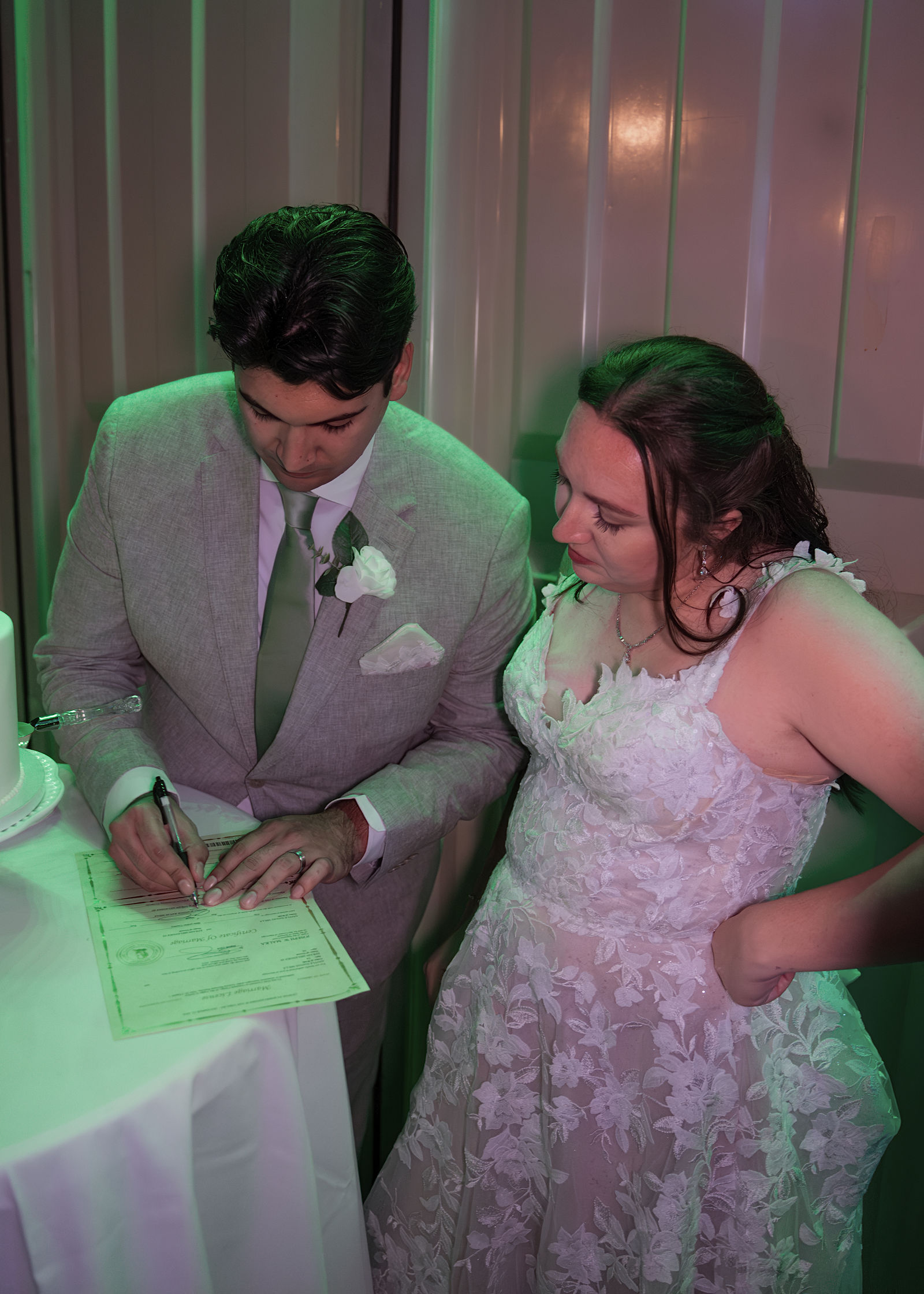 Anjyle & Efren Wedding Photo 180