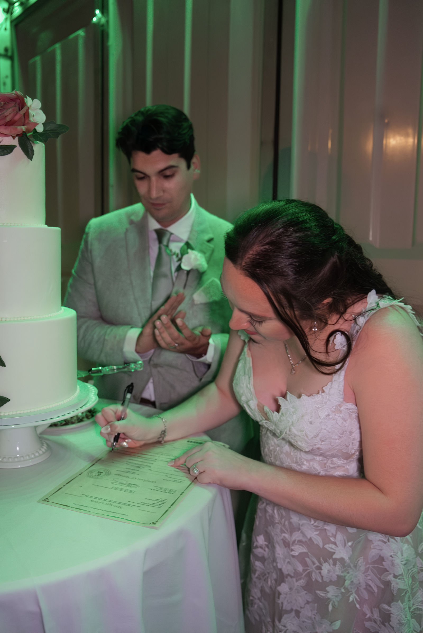Anjyle & Efren Wedding Photo 181