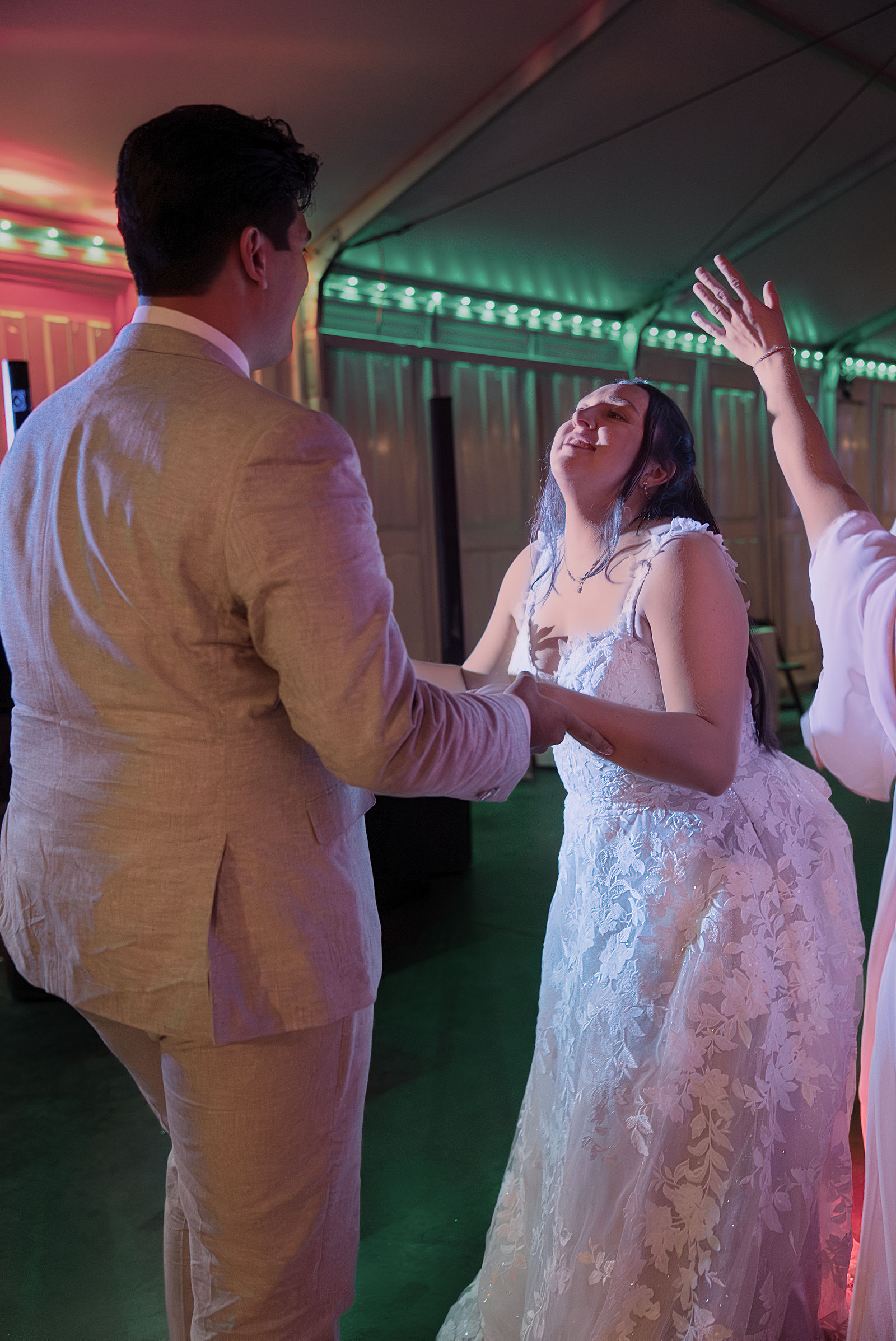 Anjyle & Efren Wedding Photo 203