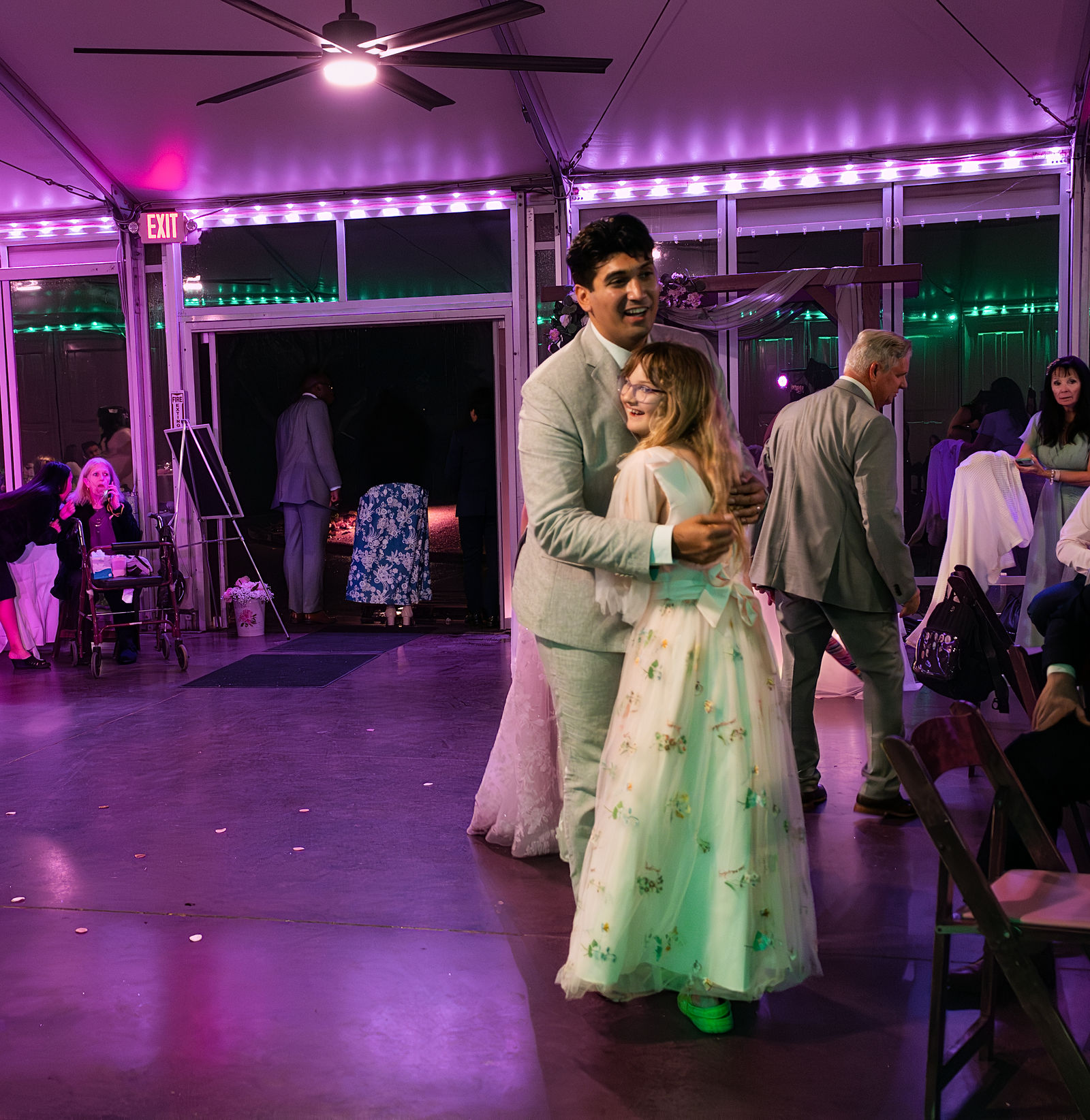 Anjyle & Efren Wedding Photo 205