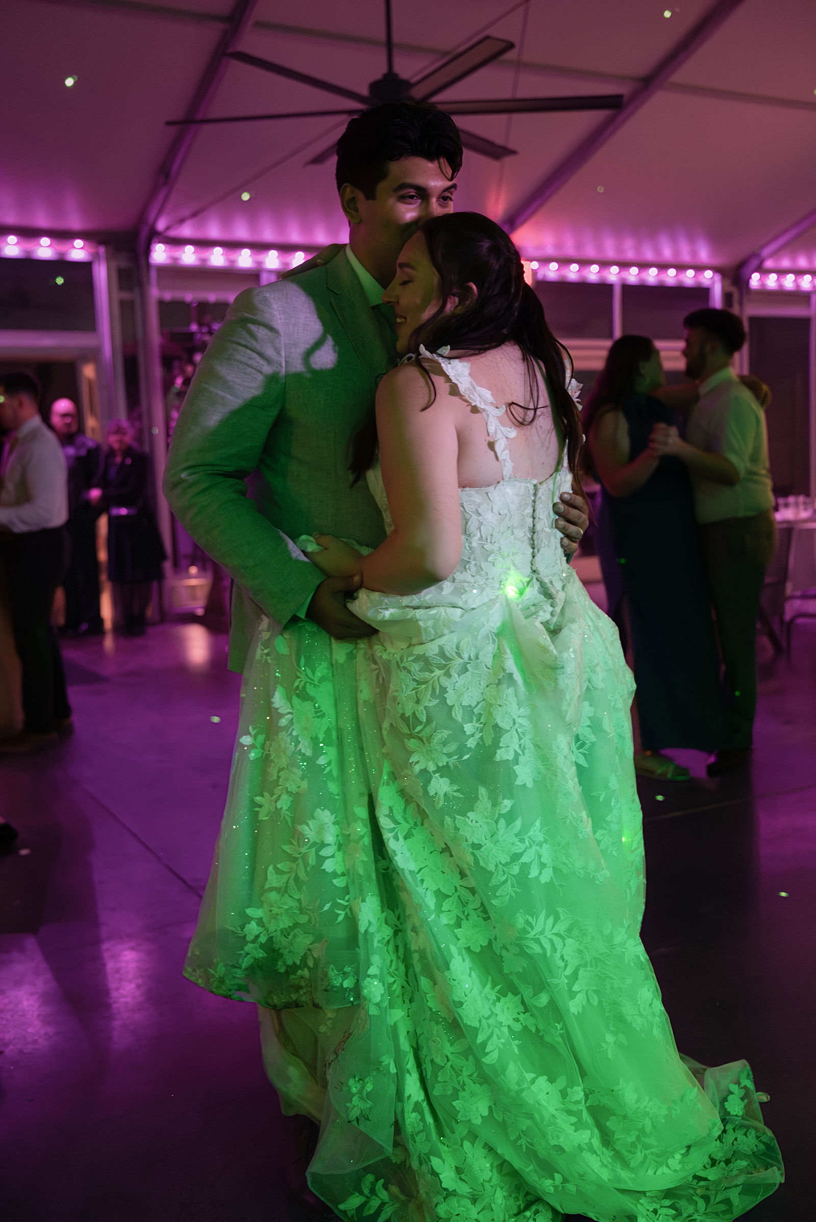 Anjyle & Efren Wedding Photo 216