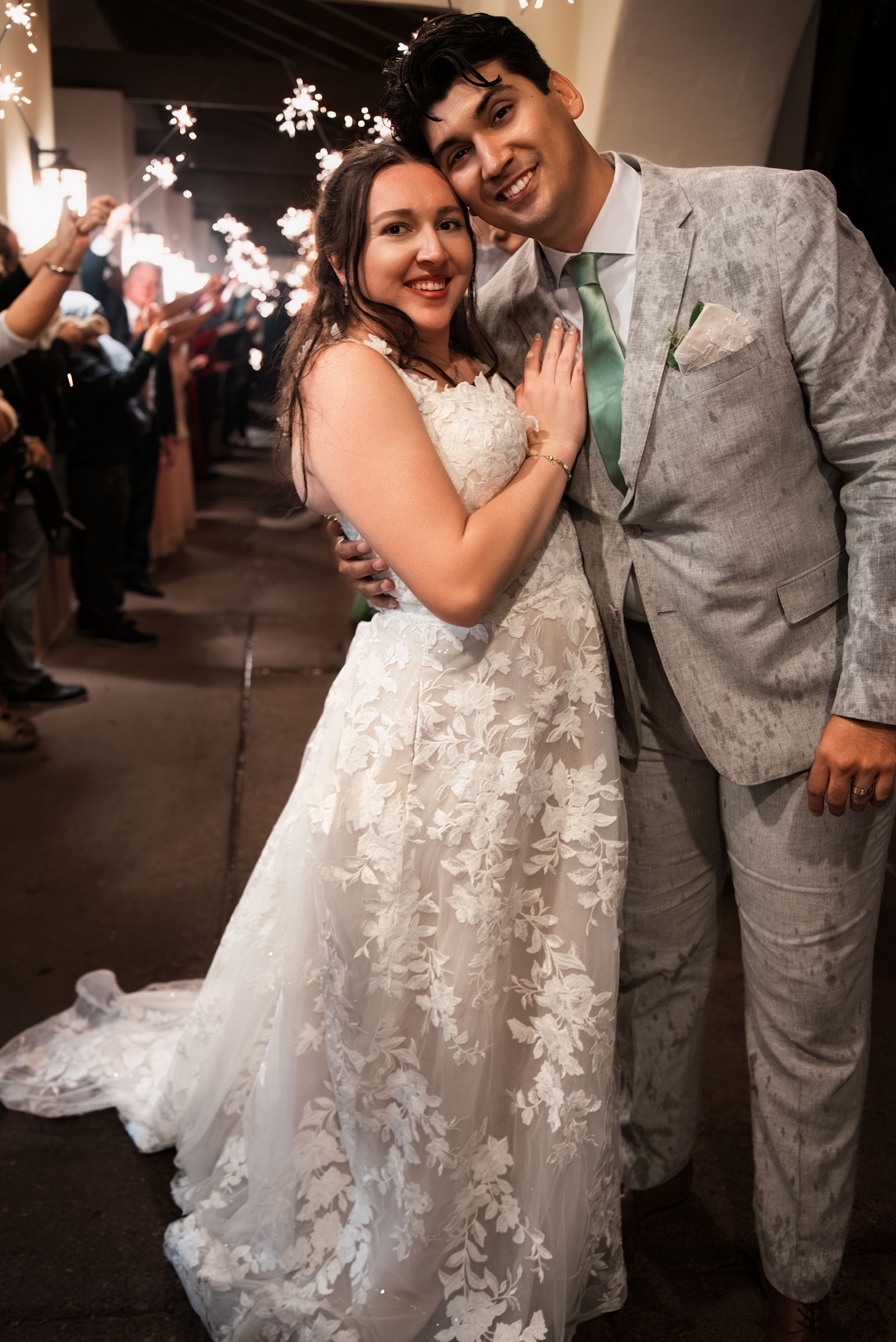 Anjyle & Efren Wedding Photo 230